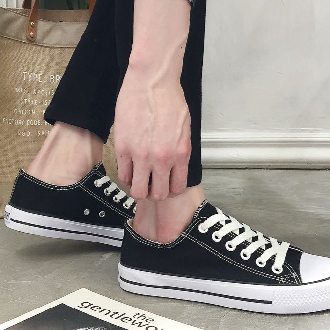https://fulmo-img-server.com/black-sneaker-factory/1757803293400_3qd0d5im_4xpx5zty.jpeg