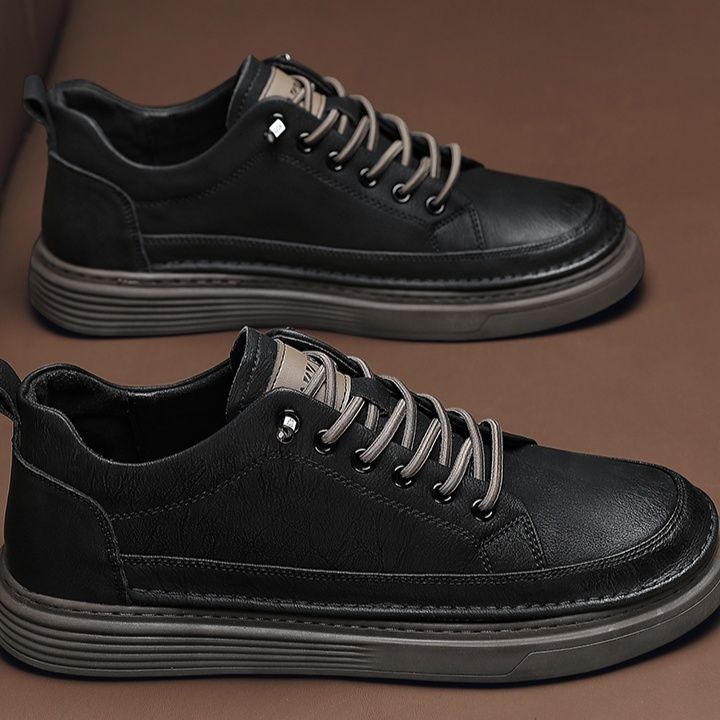 https://fulmo-img-server.com/black-sneaker-factory/1757929814047_aq5o3pai_q15227fv.jpeg