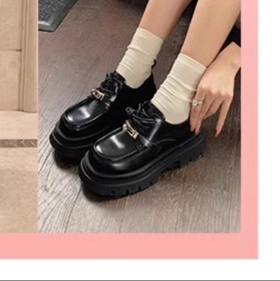 https://fulmo-img-server.com/black-sneaker-factory/1759834246886_hqz48vzp_3a7rx8sc.jpeg