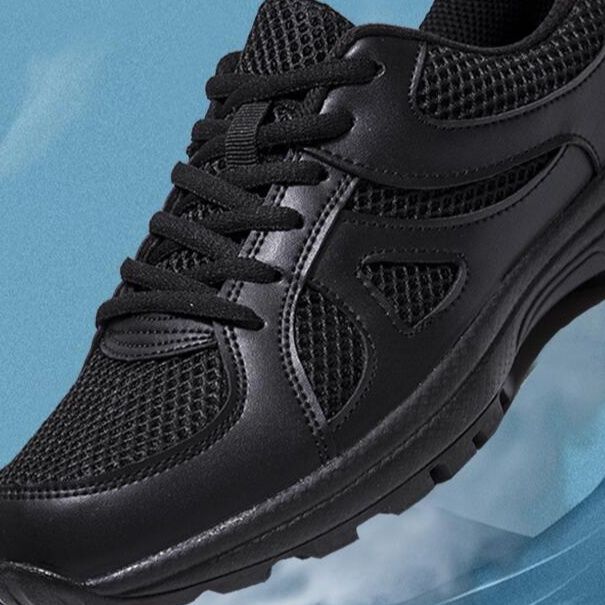 https://fulmo-img-server.com/black-sneaker-factory/1760231651048_msjyicb6_rn42d6iw.jpeg