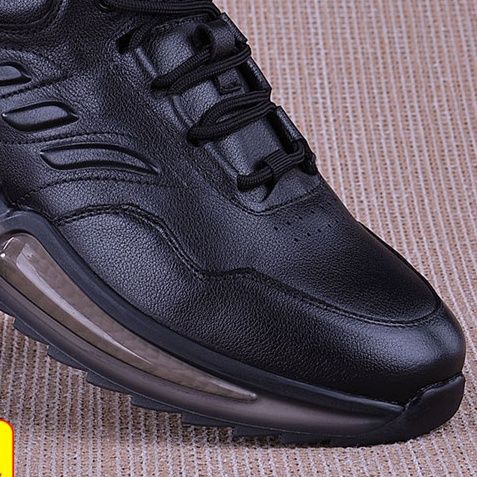 黒スニーカー 本革製エアクッション厚底運動靴