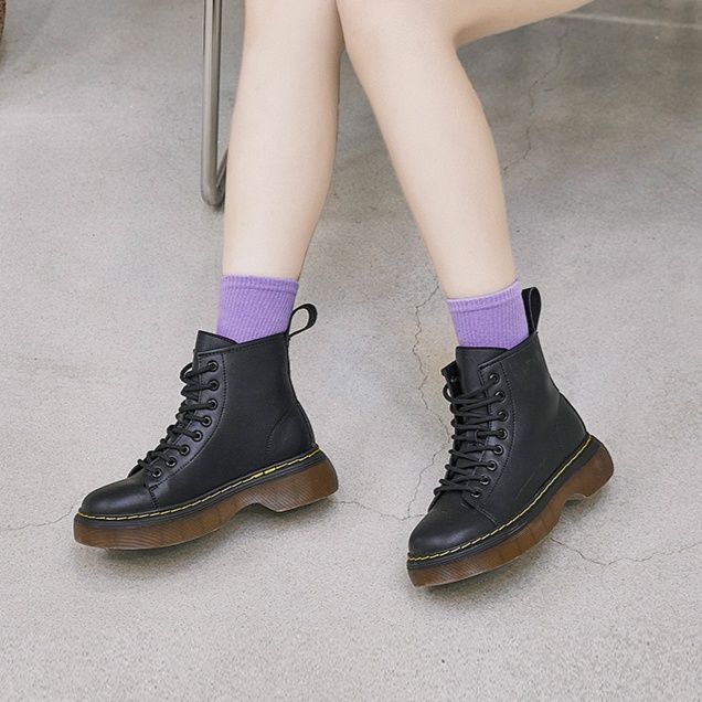 黒スニーカー クラシックレースアップハイカットブーツ