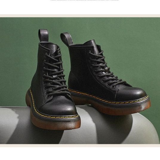 黒スニーカー クラシックレースアップハイカットブーツ