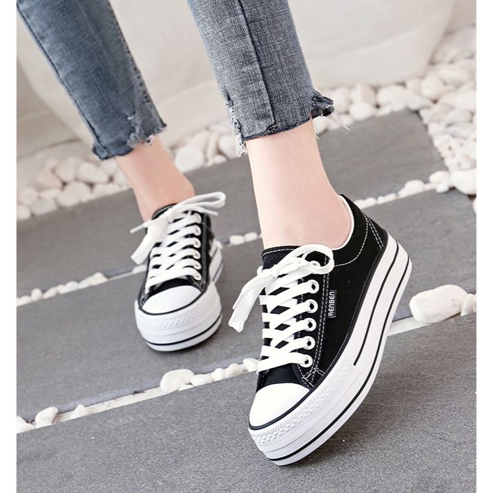 黒スニーカー クラシック厚底キャンバス運動靴