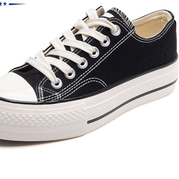 黒スニーカー 定番キャンバス地ローカット厚底運動靴