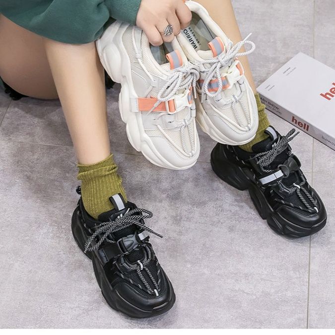 黒スニーカー 多重ベルト厚底スポーツシューズ