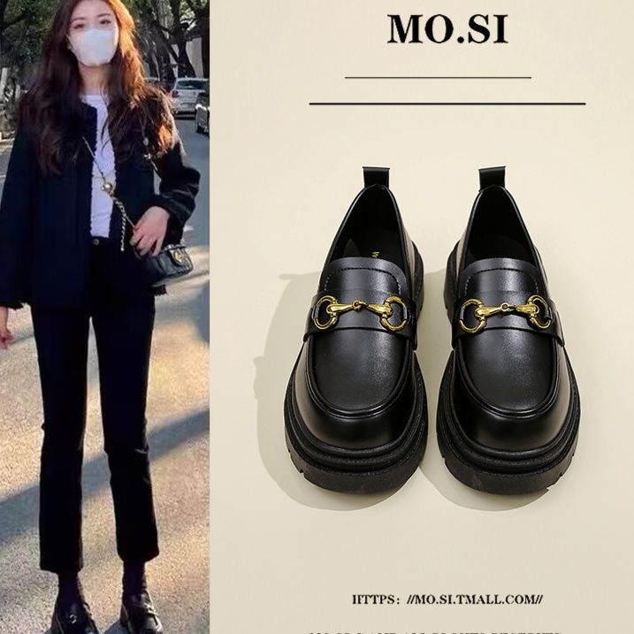 黒スニーカー 金具装飾ローファー風厚底カジュアルシューズ