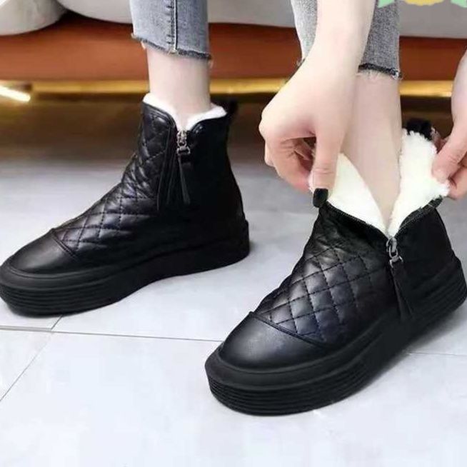 黒スニーカー 2024冬新作 キルティング厚底ブーツ 裏起毛 防寒靴 女性用
