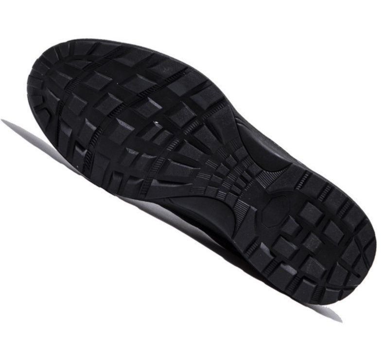 https://fulmo-img-server.com/black-sneaker-factory/1785723236613_f2uain2h_rw3nhx5d.jpeg