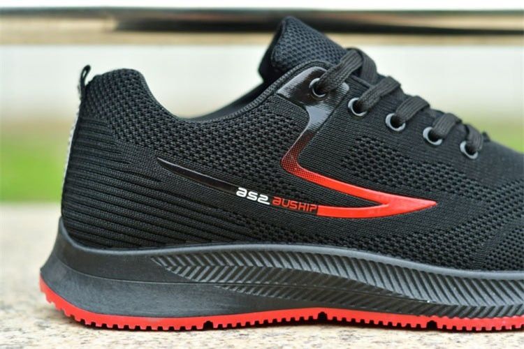 https://fulmo-img-server.com/black-sneaker-factory/1785725225788_8k81ytgs_pn32q3qs.jpeg