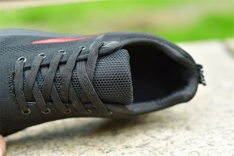 https://fulmo-img-server.com/black-sneaker-factory/1785725244940_85tm997p_dzdn4iq9.jpeg