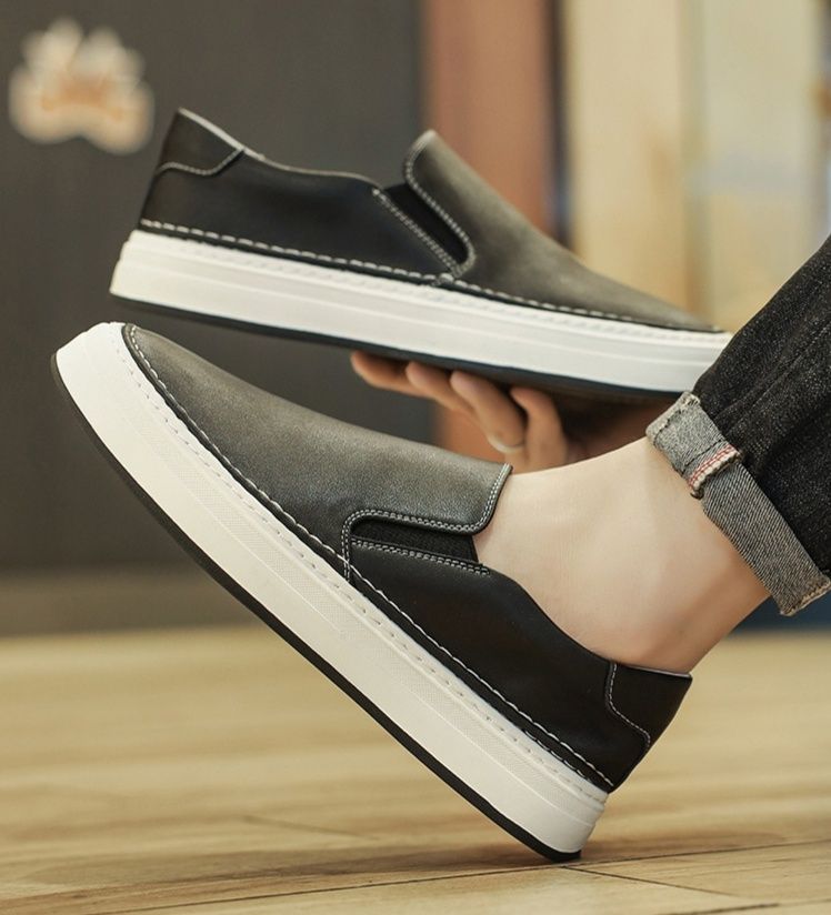 https://fulmo-img-server.com/black-sneaker-factory/1785732137119_0f66bpz6_d1qzyqyl.jpeg
