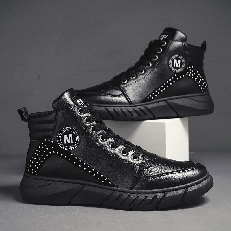 https://fulmo-img-server.com/black-sneaker-factory/2127cf97-4479-42e9-aa91-c143eb131fe1.jpg