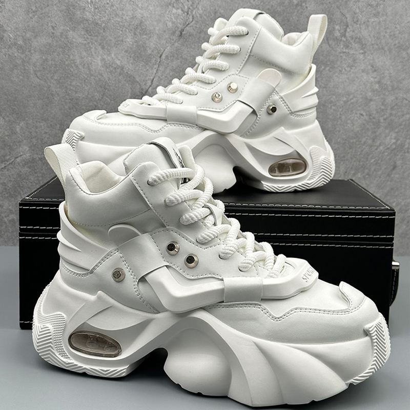 https://fulmo-img-server.com/black-sneaker-factory/2ad5d7c9-2e8d-475a-bec9-8652e44f1358.jpg