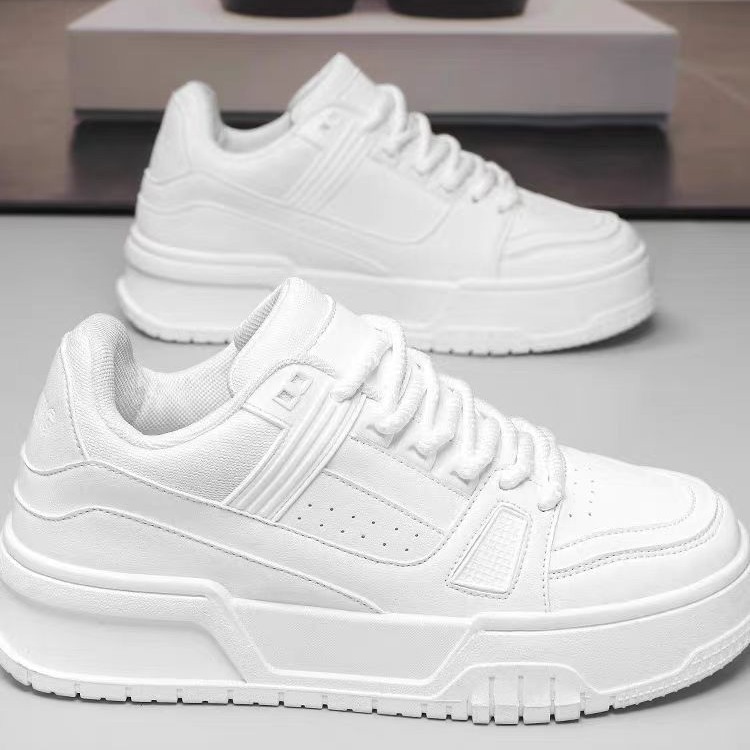https://fulmo-img-server.com/black-sneaker-factory/45e023d7-4934-43bc-affd-c3793a63e7a7.jpg
