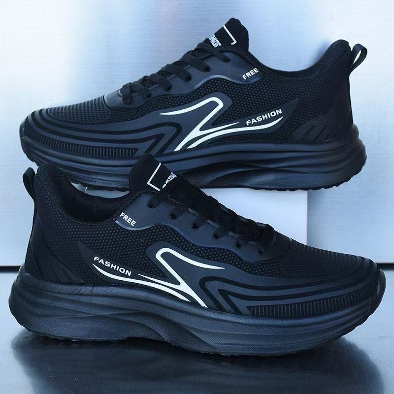 https://fulmo-img-server.com/black-sneaker-factory/469a5fde-c3a0-41a9-9aad-c13395c65e88.jpg