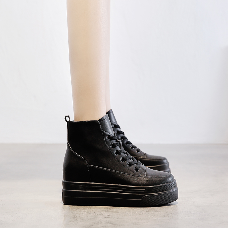 黒スニーカー レースアップ高底プラットフォーム運動靴