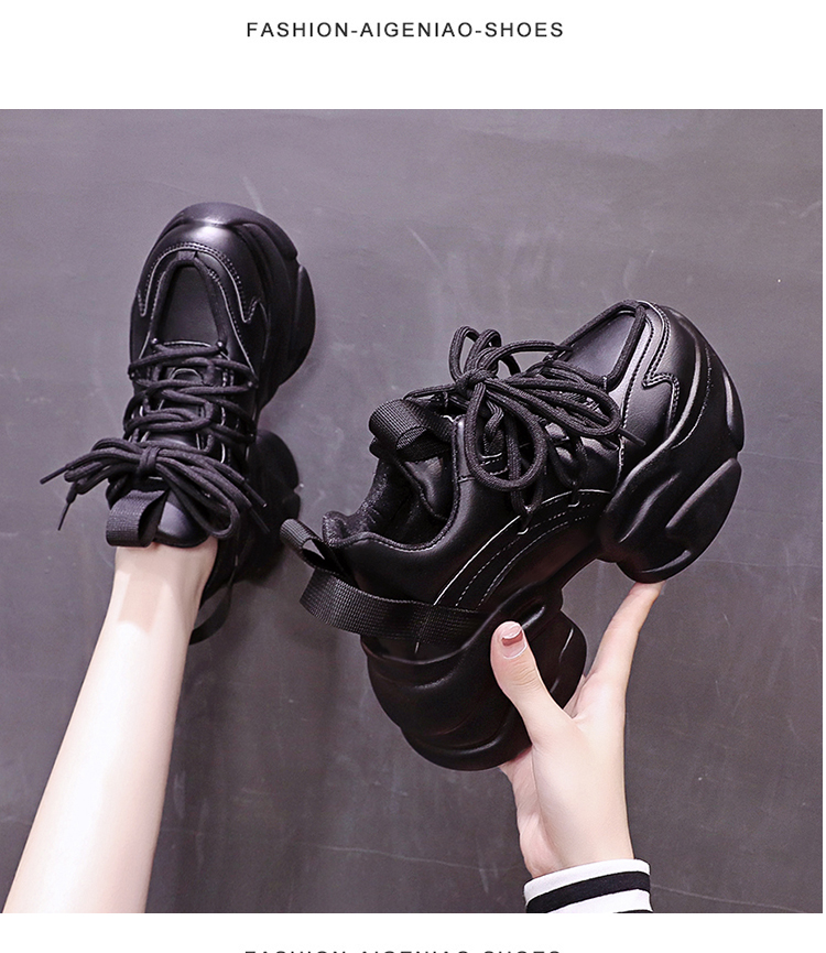 https://fulmo-img-server.com/black-sneaker-factory/57f81fbd-762e-44b1-a956-c97f46716df4.jpg