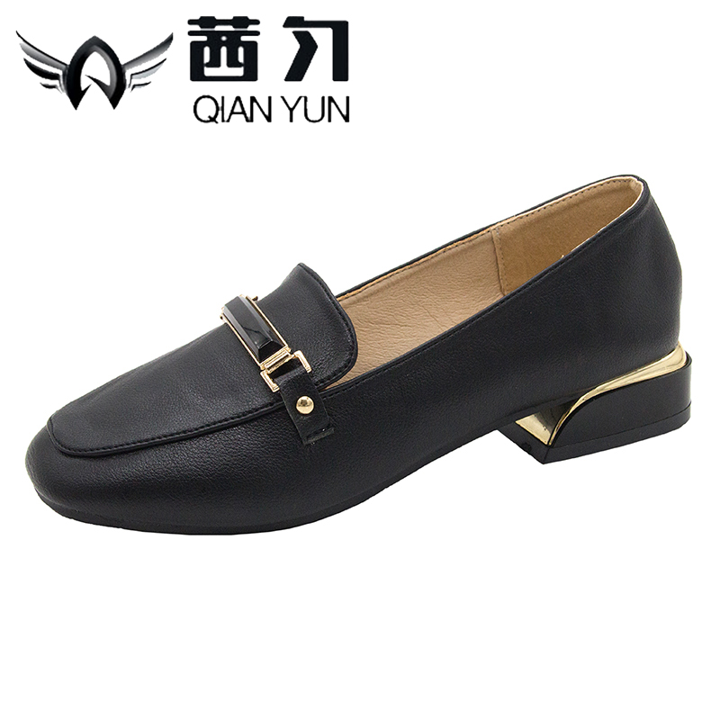 https://fulmo-img-server.com/black-sneaker-factory/64c255a8-c017-4a09-a7e4-8b0dc1a3912c.jpg