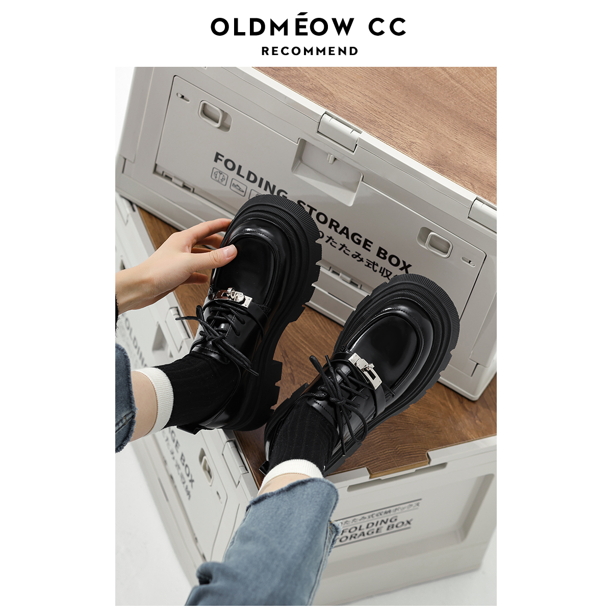 https://fulmo-img-server.com/black-sneaker-factory/6ebfed73-a3b9-4e1e-8344-8f5235c01a33.jpg
