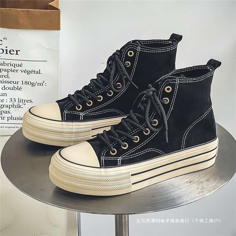 黒スニーカー ハイカットスニーカー 厚底