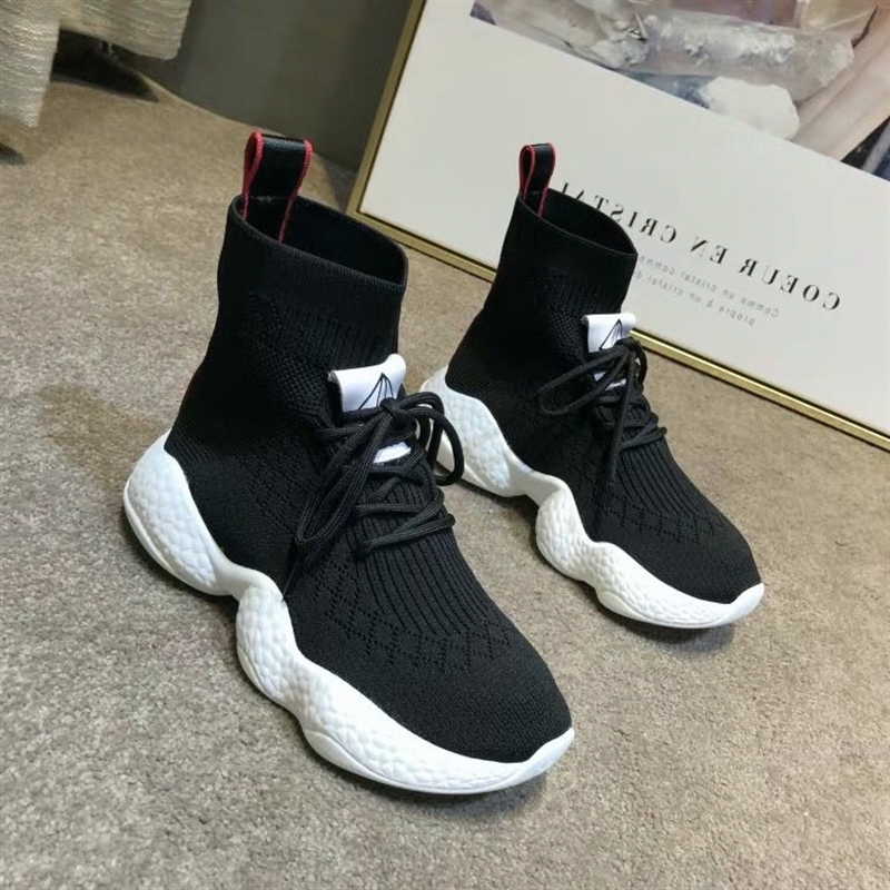 黒スニーカー ハイカット編み込み厚底運動靴