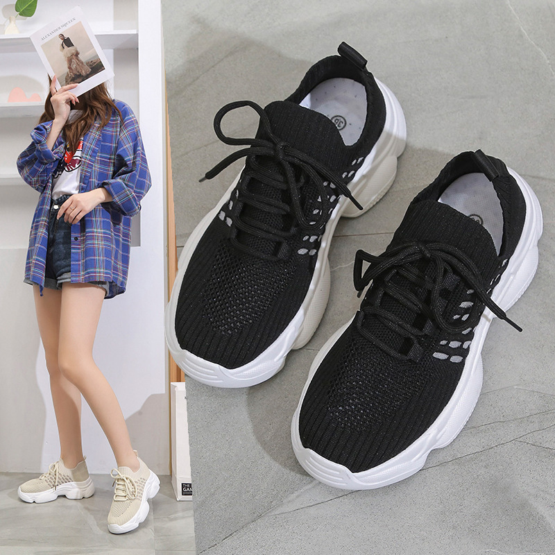 https://fulmo-img-server.com/black-sneaker-factory/c121a3c7-89be-48bd-82a8-a5df1757be0c.jpg