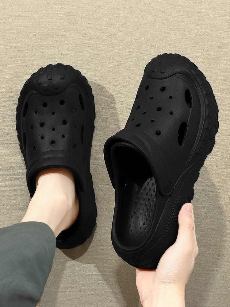 黒スニーカー 通気性抜群軽量運動靴型サンダル