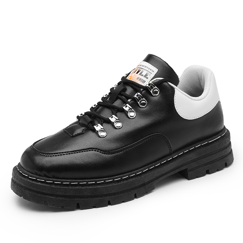 https://fulmo-img-server.com/black-sneaker-factory/cd403211-959c-4f58-9d54-4bcd6abdd87e.jpg