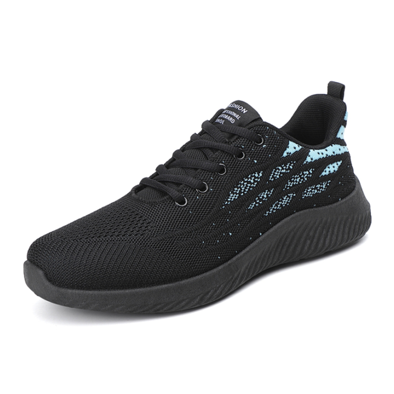 https://fulmo-img-server.com/black-sneaker-factory/d6eb426f-eacf-4a15-b3de-22df84b93b73.jpg