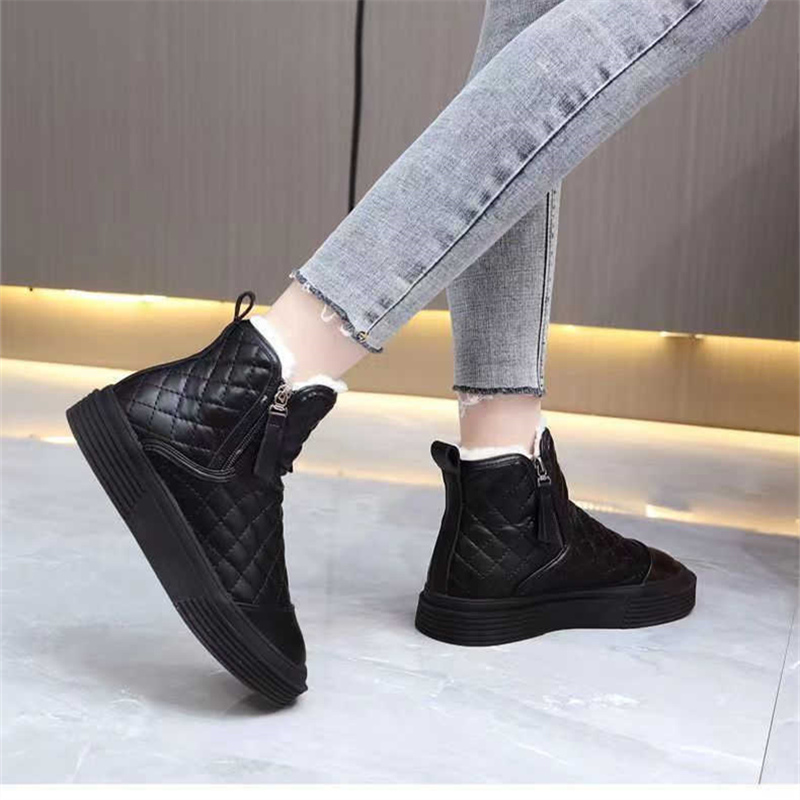 黒スニーカー 2024冬新作 キルティング厚底ブーツ 裏起毛 防寒靴 女性用
