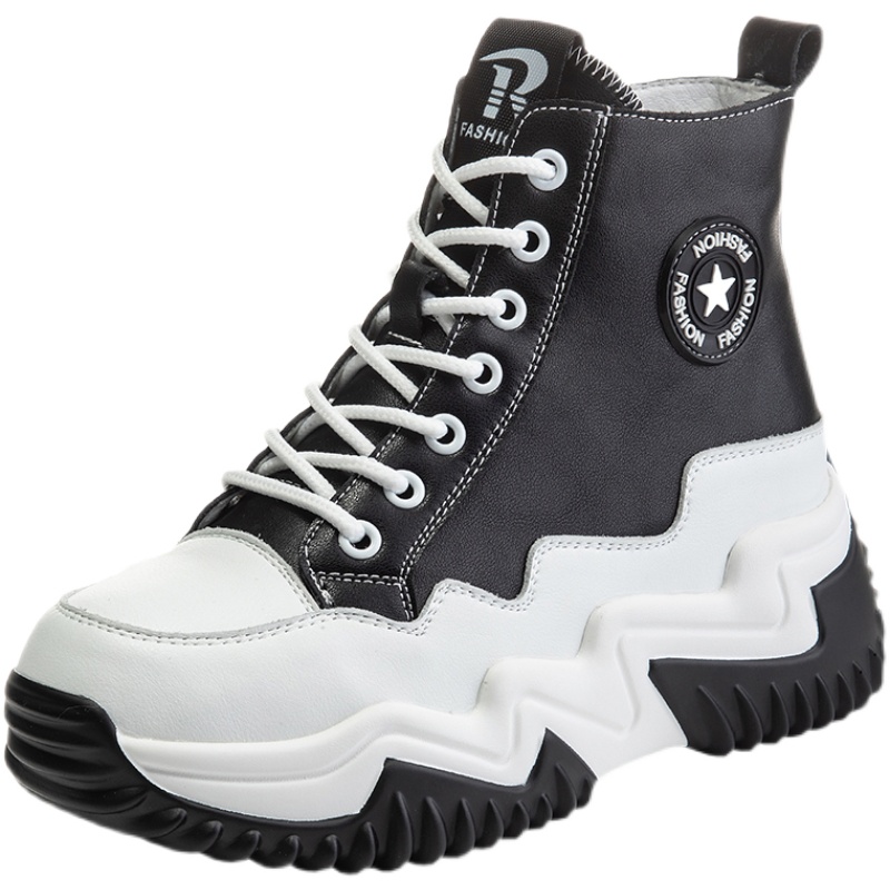 黒スニーカー 厚底ソール波型設計ハイカット運動靴