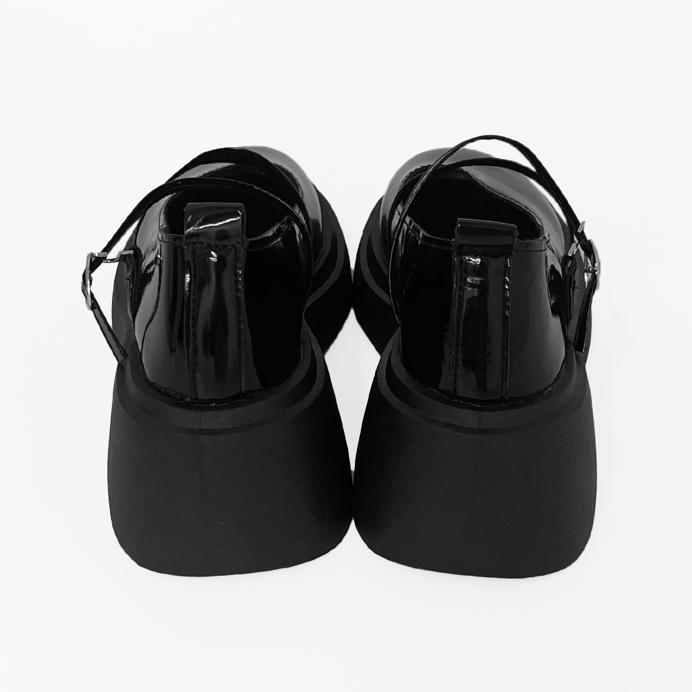 黒スニーカー 厚底パンプス ストラップ付き 太ヒール 歩きやすい靴