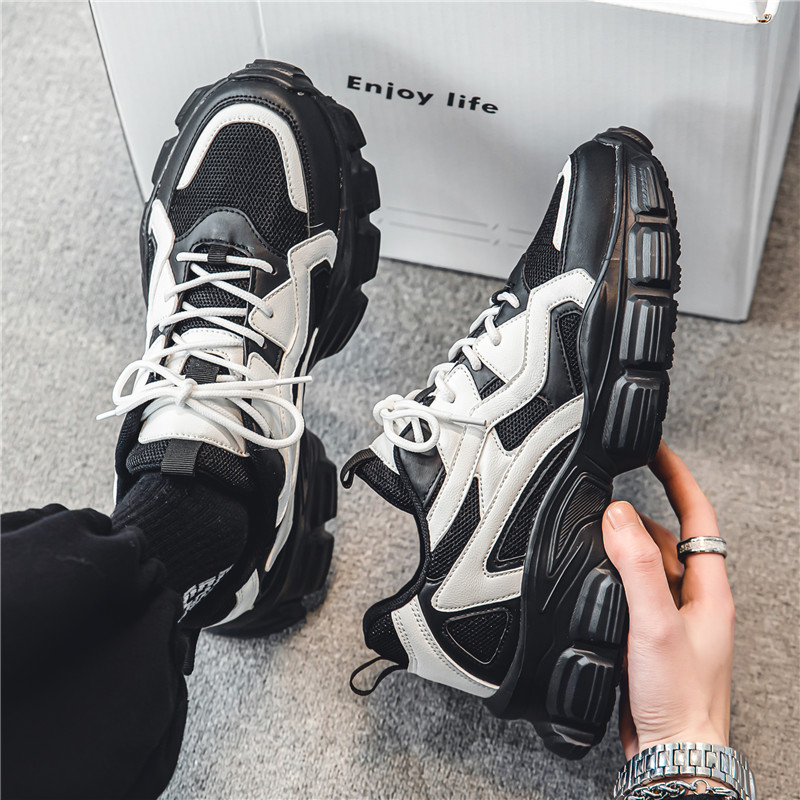 黒スニーカー 厚底メッシュ切替えスポーツシューズ