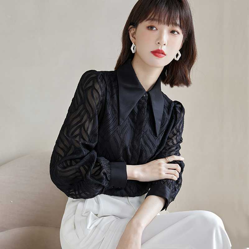 黒ブラウス シアー透かし柄シフォンブラウス
