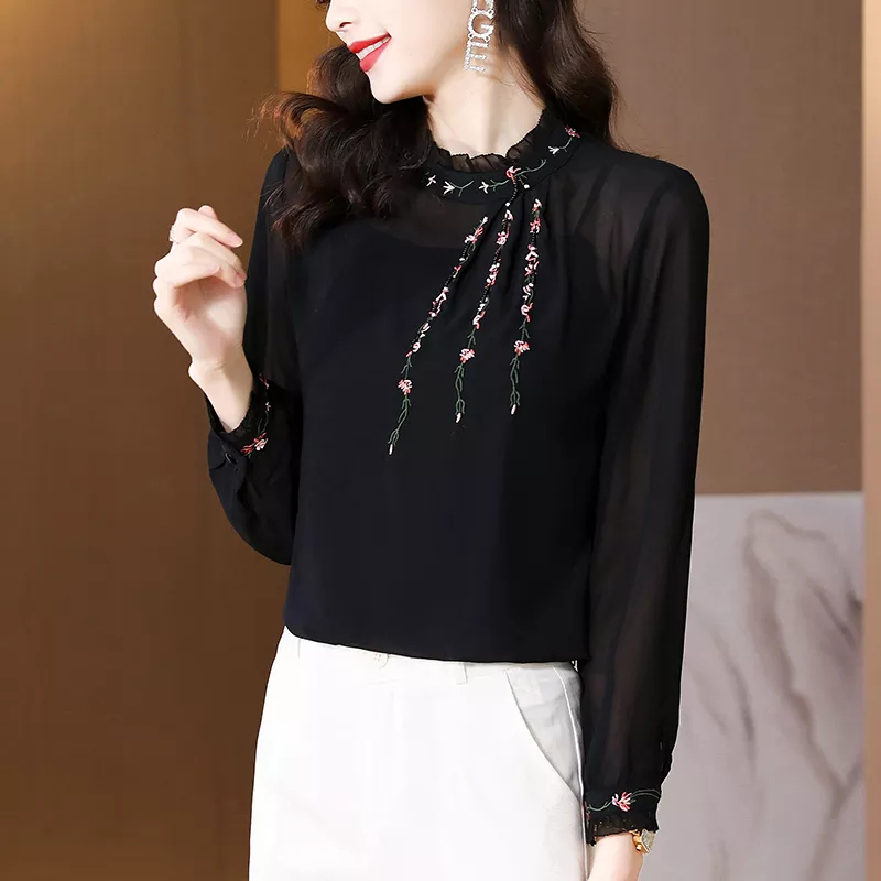 https://fulmo-img-server.com/blackblouse/b1552ea4-7d74-411a-948e-8493150fd8ea.jpg