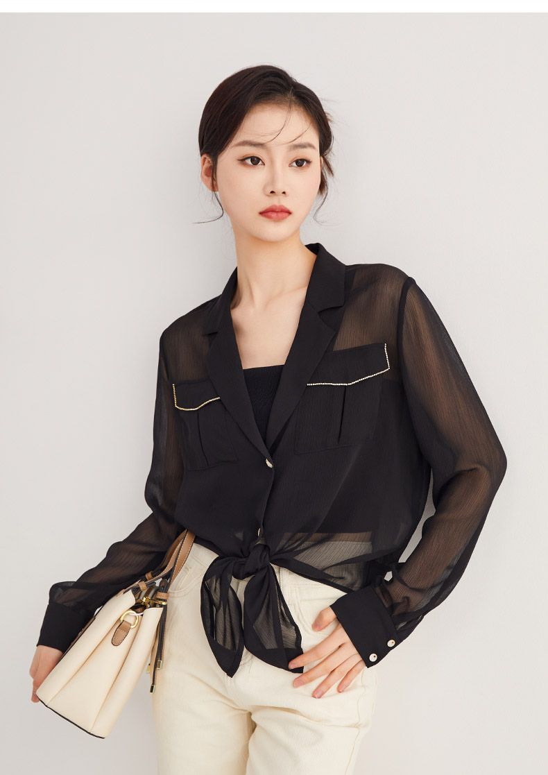 https://fulmo-img-server.com/blackblouse/f0f3d040-07e6-4084-a5bf-df516432dda1.jpg