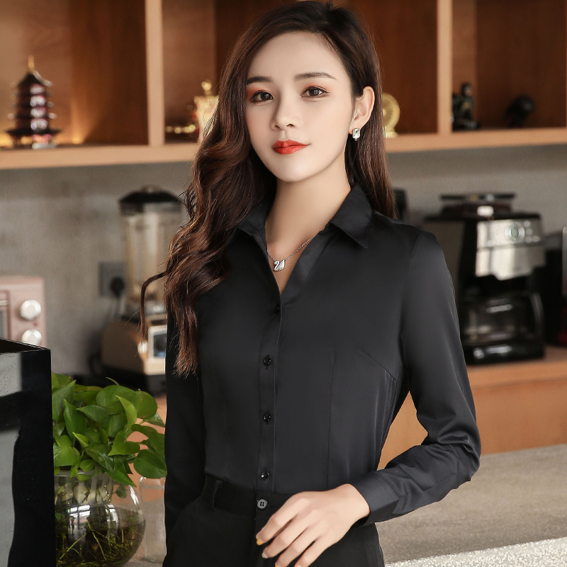https://fulmo-img-server.com/blackblouse/f6d29514-896e-4191-8251-c6b583dd5e19.jpg