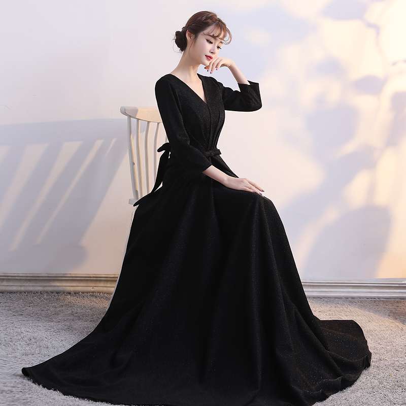 黒ワンピース 優美なシルエット Vネック ロングドレス