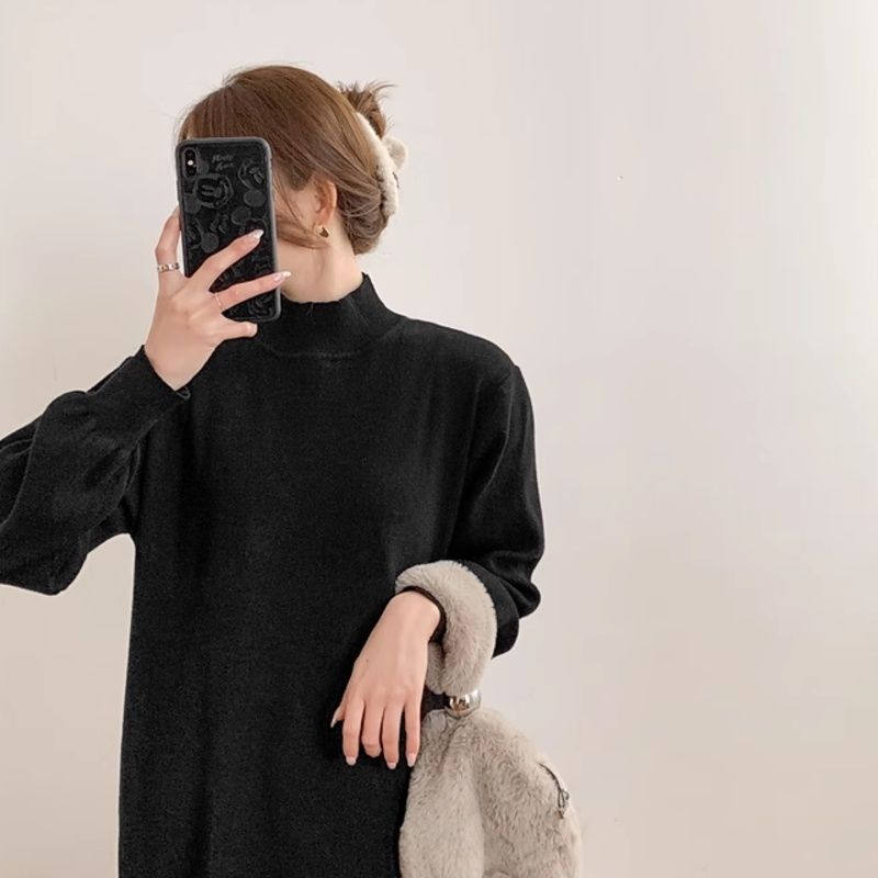 黒ワンピース しなやかハイネックロングワンピース