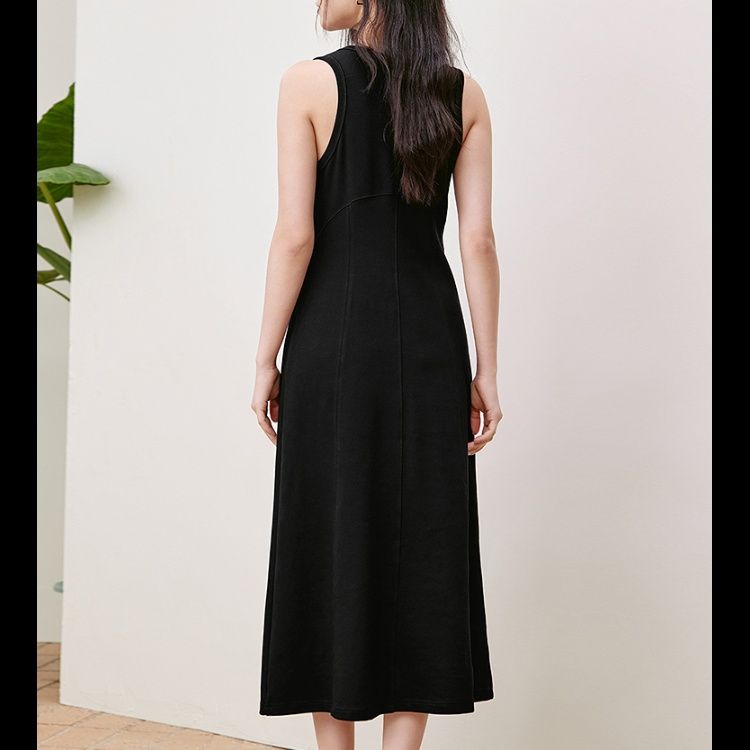 黒ワンピース シンプル美ライン ロングワンピース