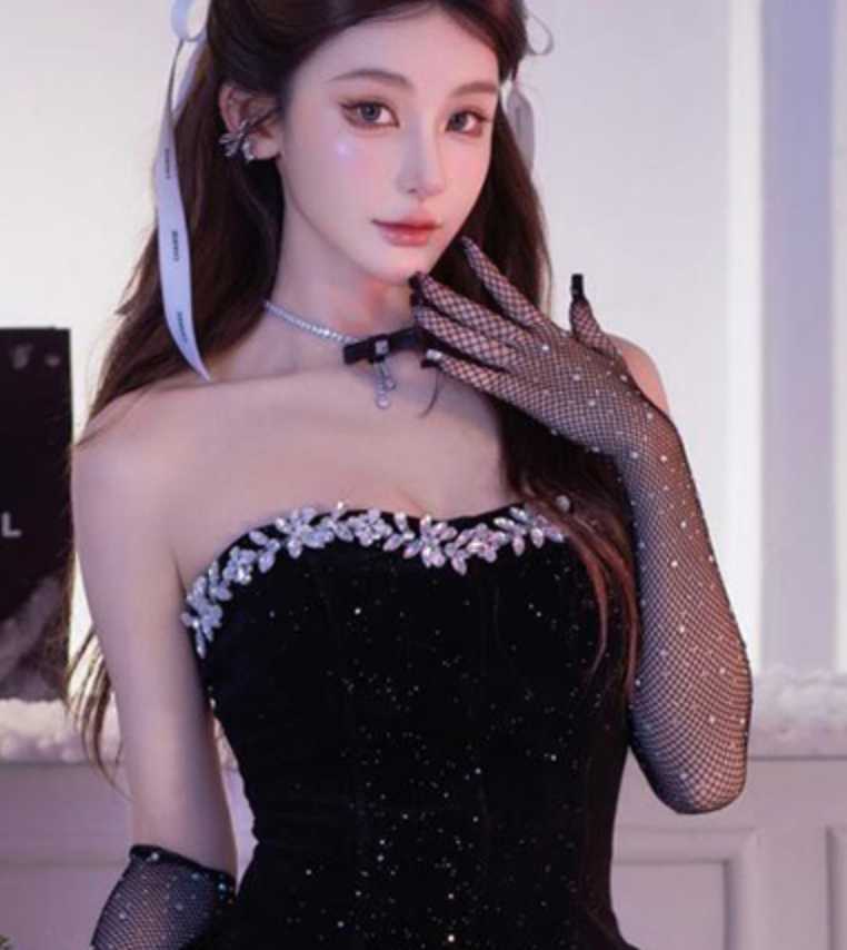黒ワンピース ふわもこ姫系キラキラワンピース