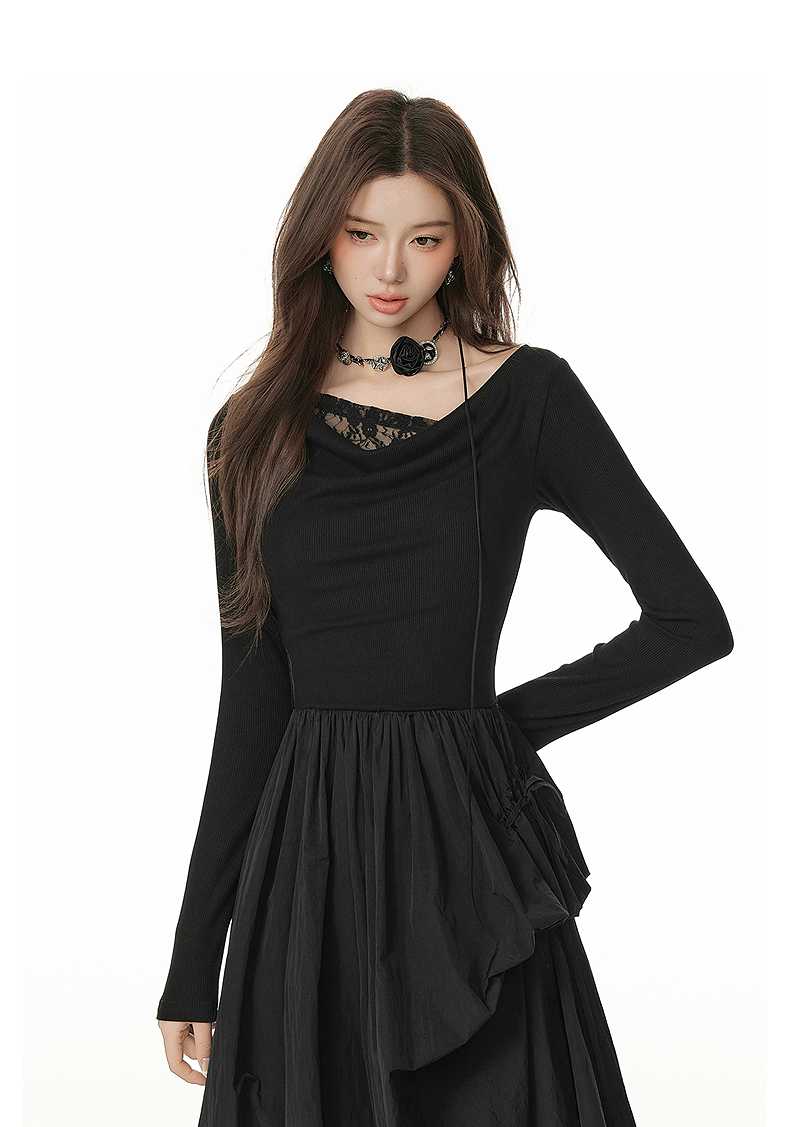 黒ワンピース レース付きドレープギャザーワンピース