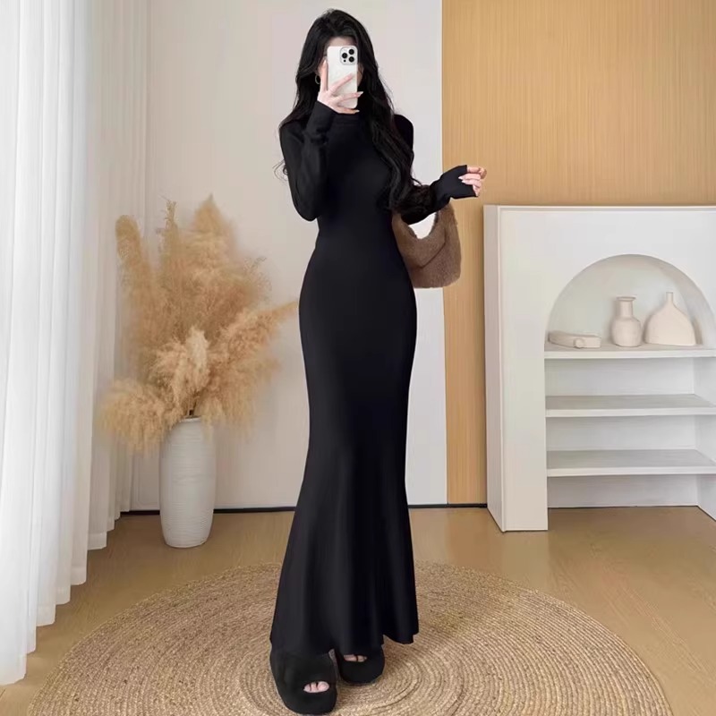 https://fulmo-img-server.com/blackelegance/3497111e-87c2-45ba-92e6-db1f92f9e660.jpg