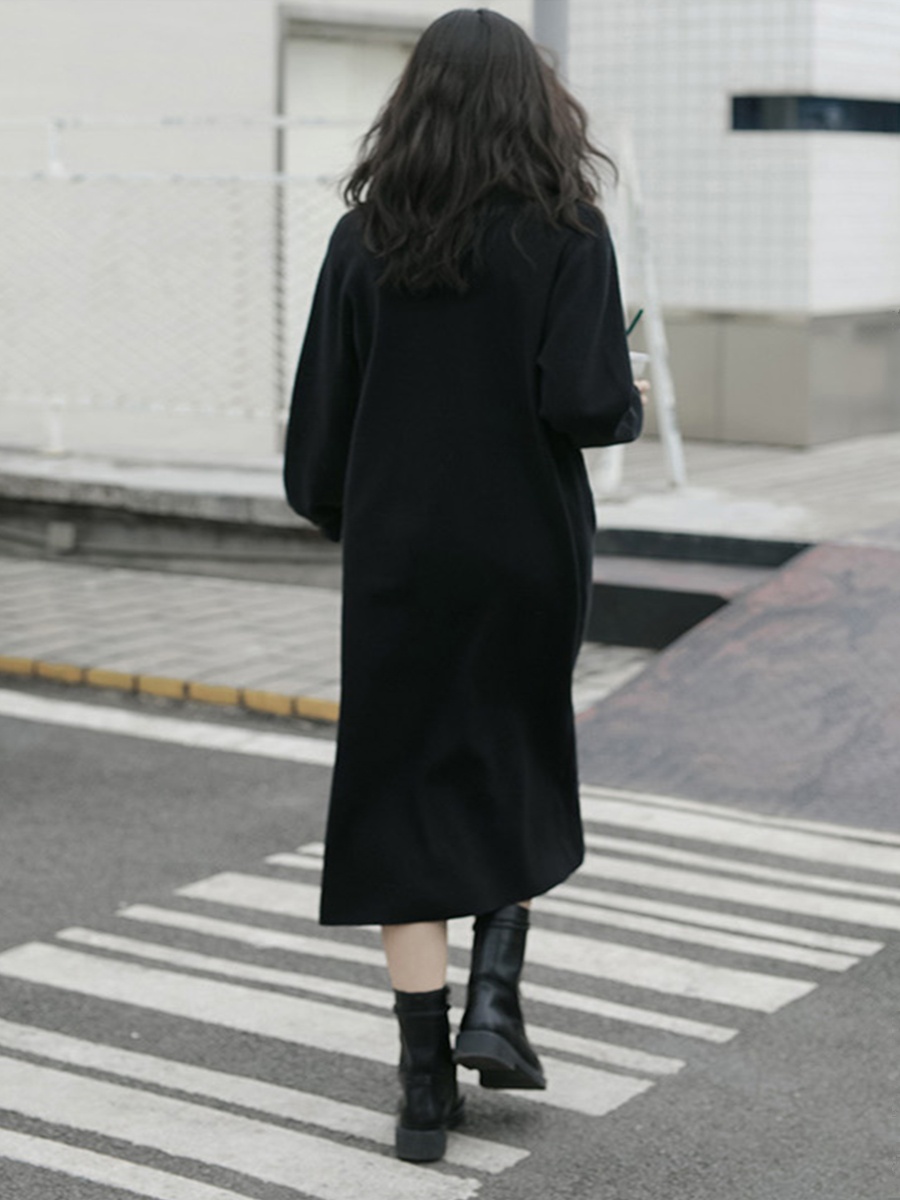 黒ワンピース ハイネック シンプルロングワンピース