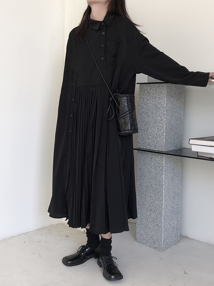 黒ワンピース プリーツ切替シャツカラーワンピース