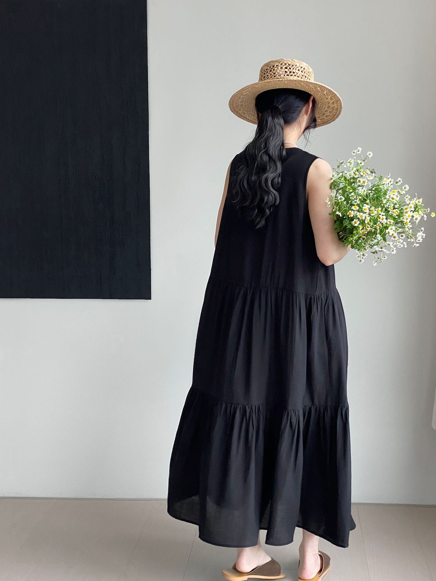 黒ワンピース 優美な集い ティアードノースリーブ