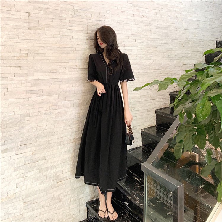 春夏 ロング丈 黒ワンピース Vネック フレア袖 レディース