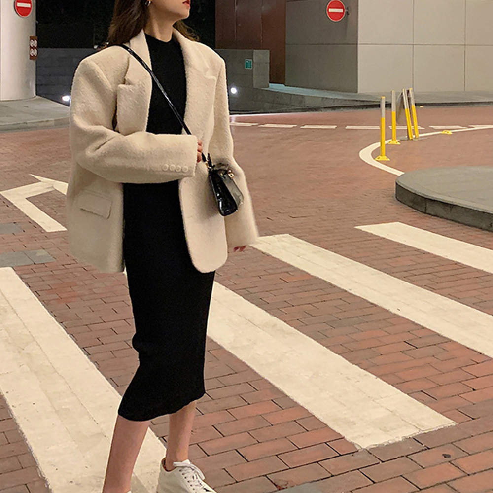 黒ワンピース 肩出しニットワンピース 長袖 黒 レディース リブ編み