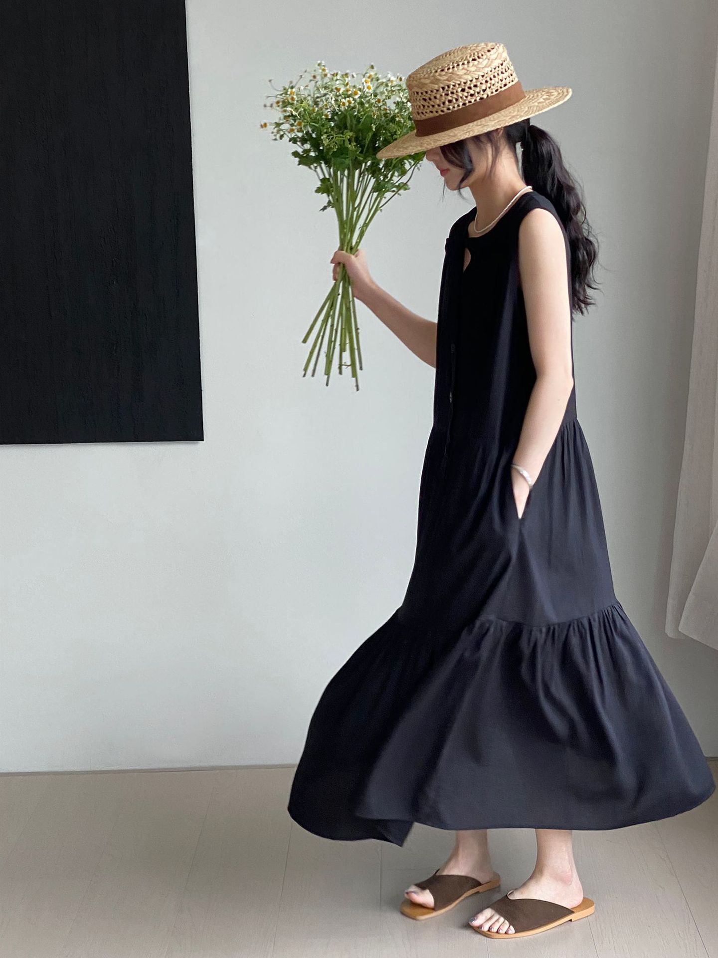 黒ワンピース 優美な集い ティアードノースリーブ